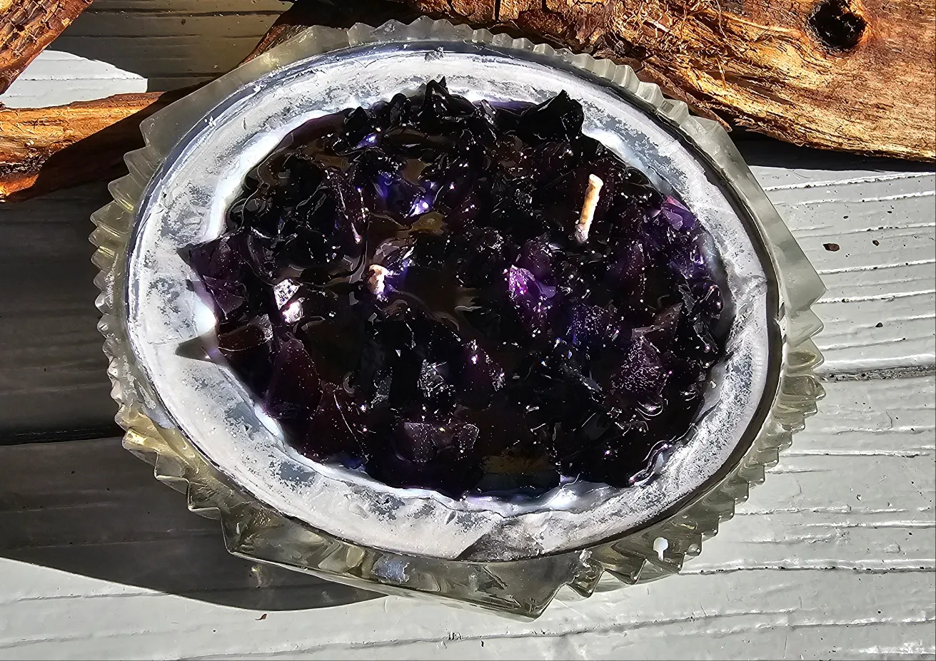 AMETHYST GEODE CANDLE