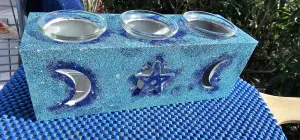 BLUE GLITTER TRIPLE MOON  T LIGHT CANDLE HOLDER