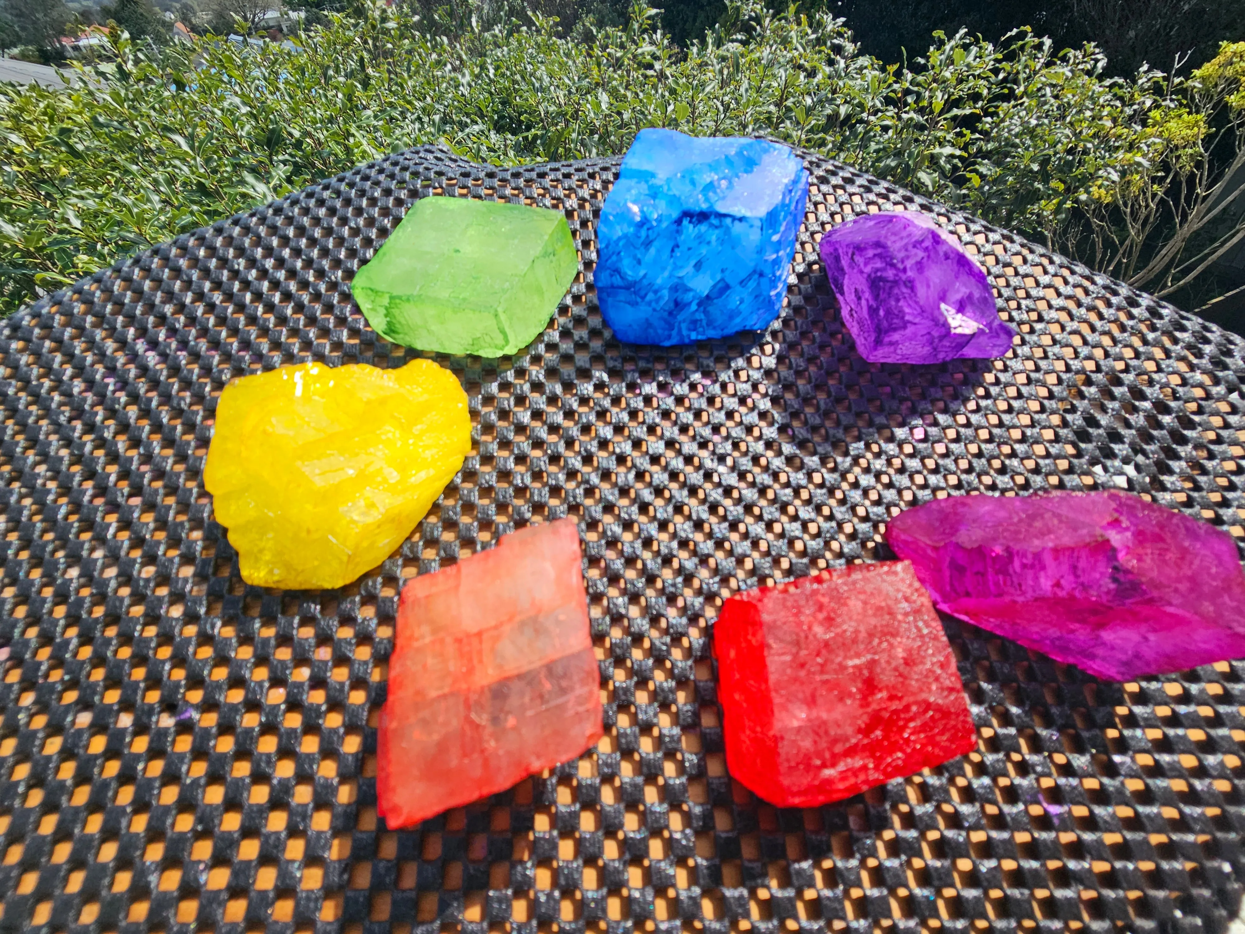 CHAKRA COLOURED CRYSTAL SETS-clear quartz
