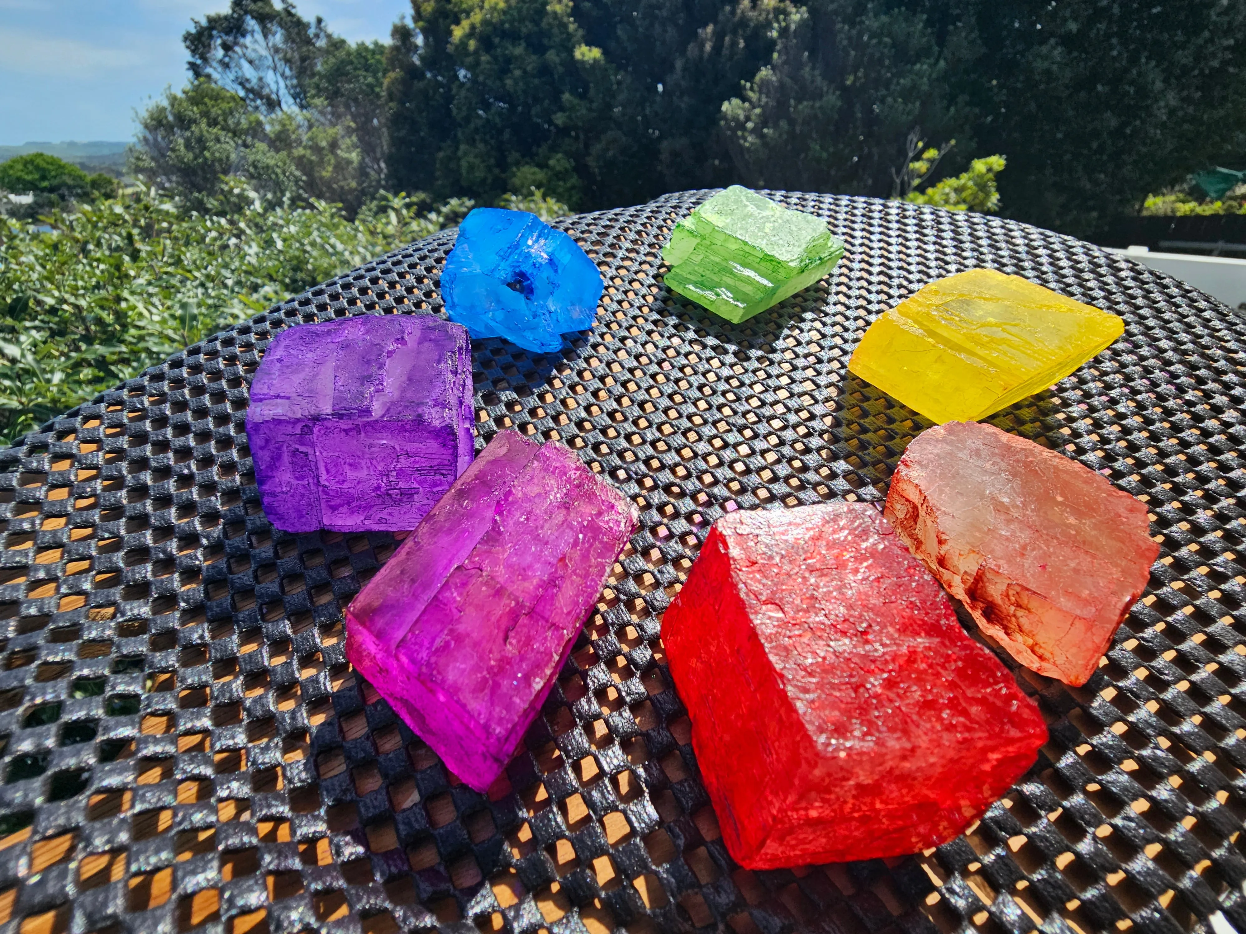 CHAKRA COLOURED CRYSTAL SETS-clear quartz