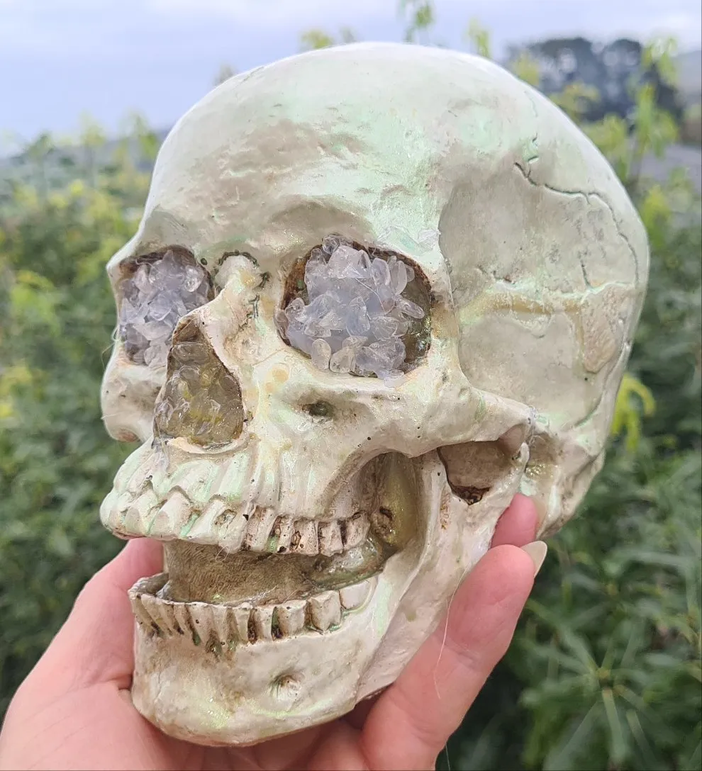 CLEAR QUARTZ COLOUR CHANGING SKULL LAMP -made by me
