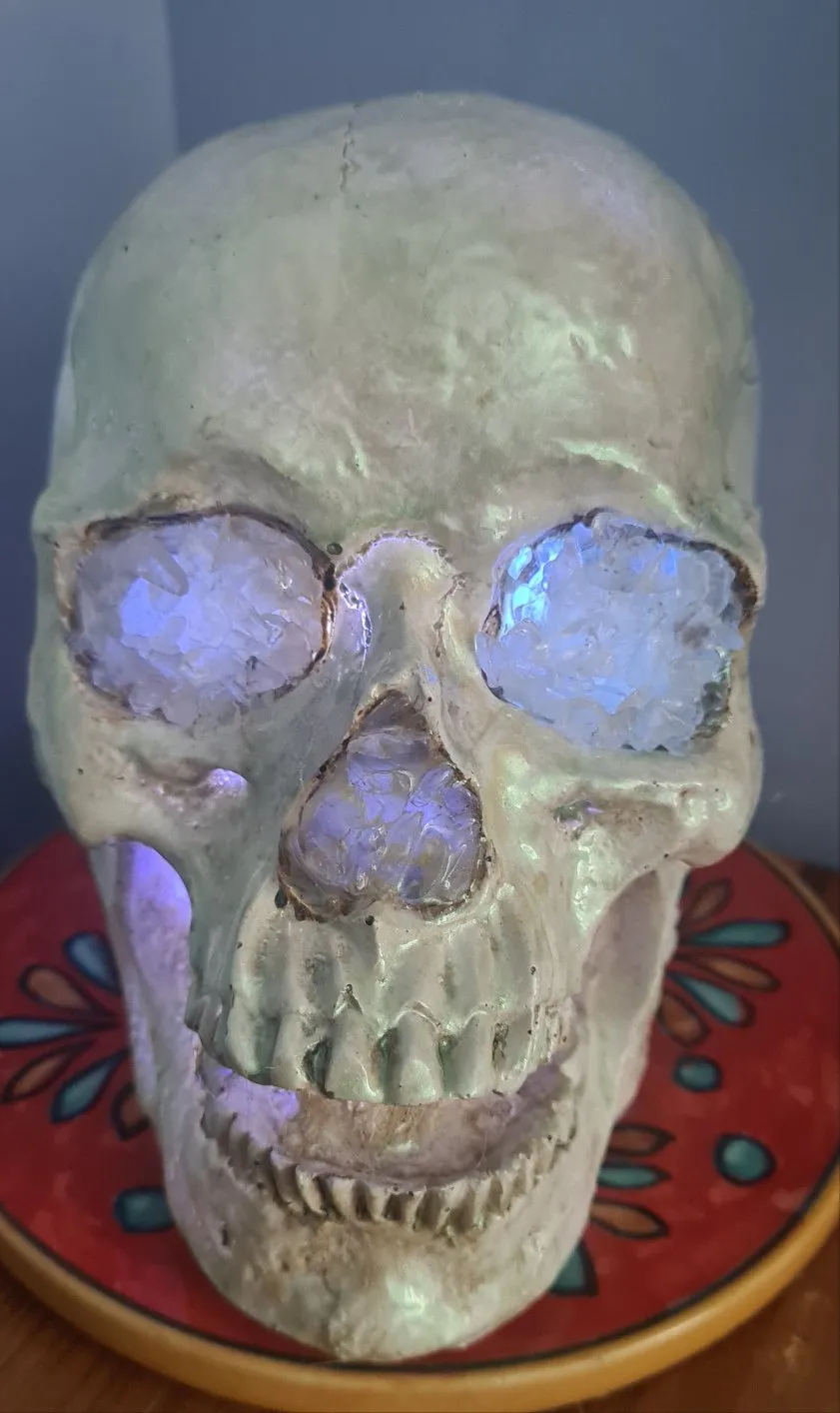 CLEAR QUARTZ COLOUR CHANGING SKULL LAMP -made by me
