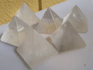 CLEAR QUARTZ PYRAMID 4CM