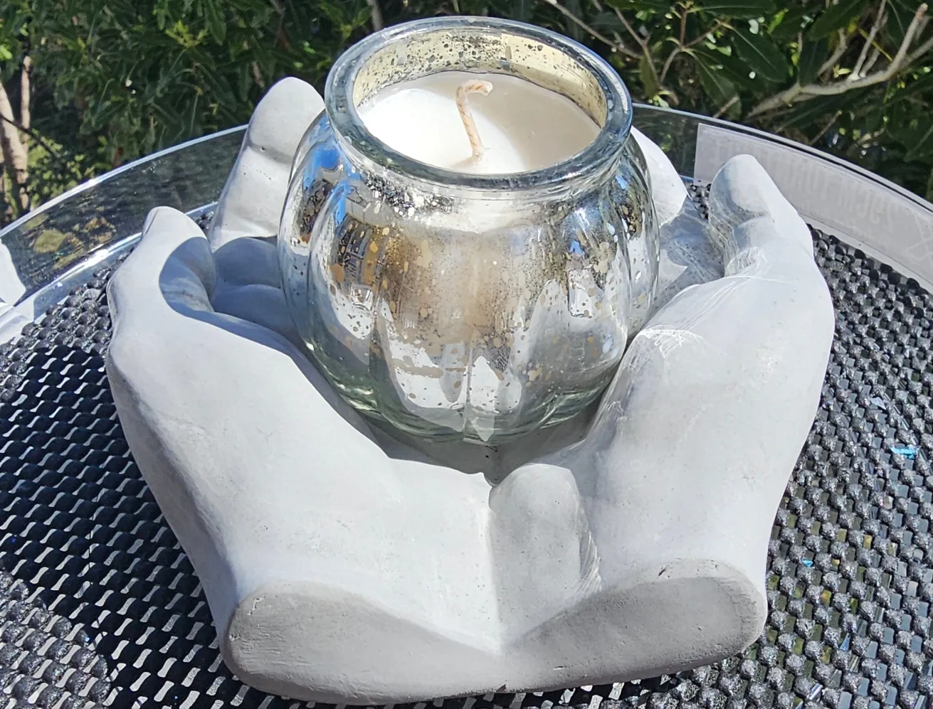 CONCRETE CUPPED HANDS & CANDLE in/outdoor