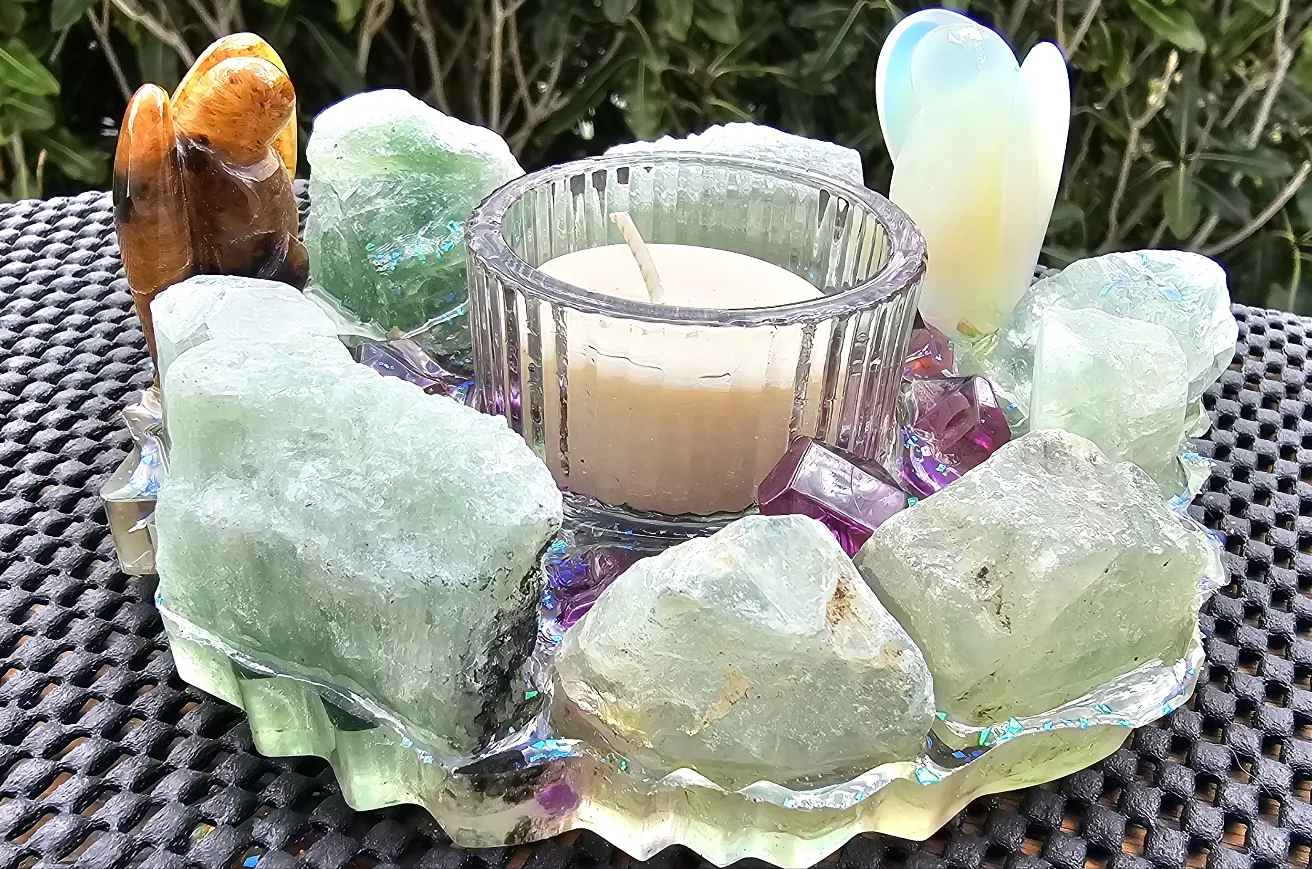 CRYSTAL CANDLE HOLDER