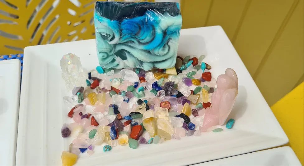 CRYSTAL SOAP DISHES