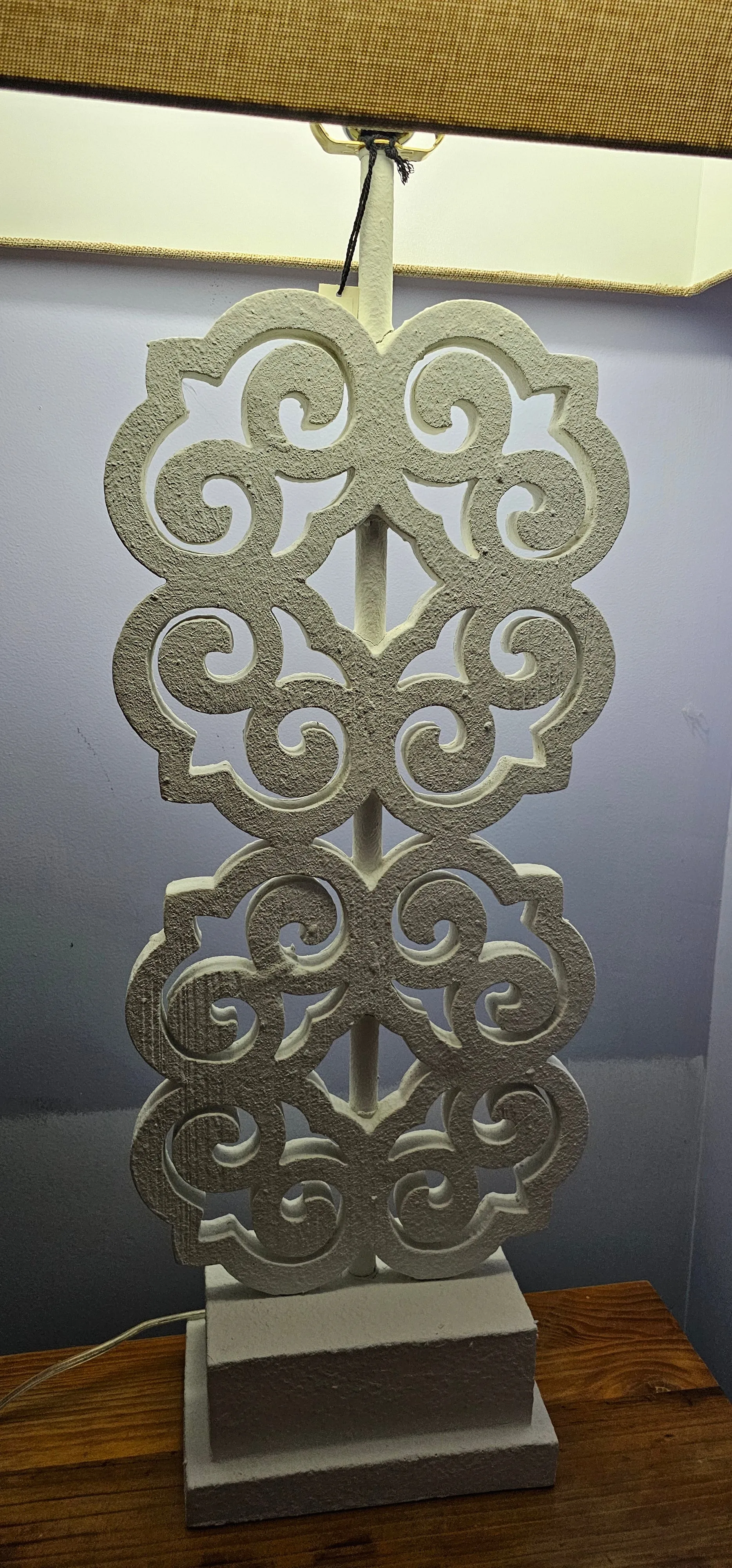 FLEMMING TABLE LAMP