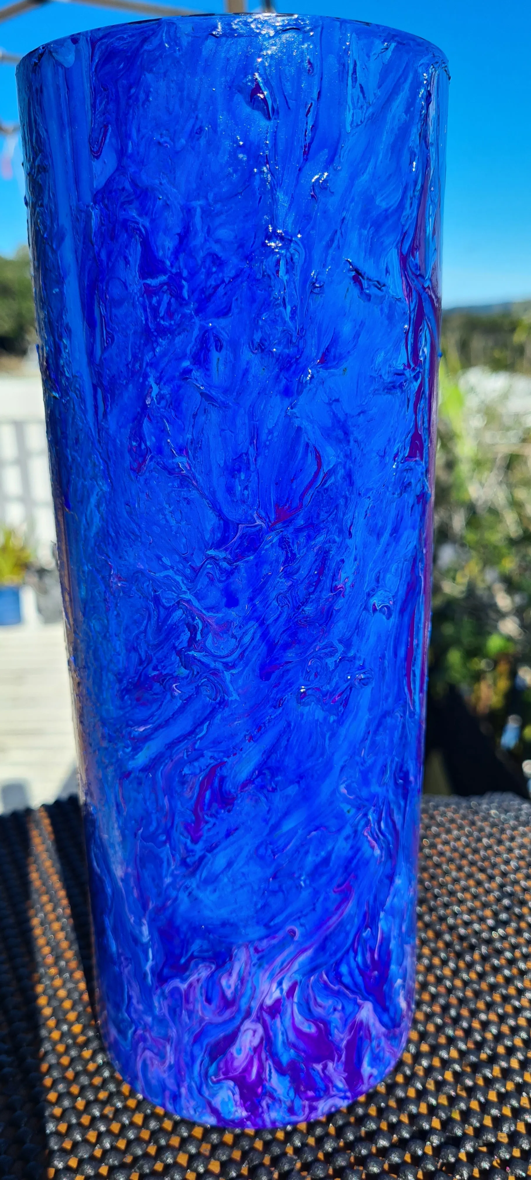 FLUID ART GLASS VASE