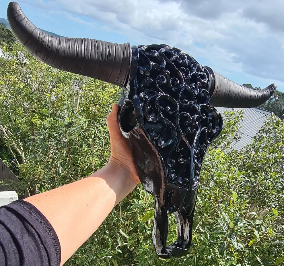 GLOSS BLACK LARGE  CARVED BULL HEAD(painted by me)