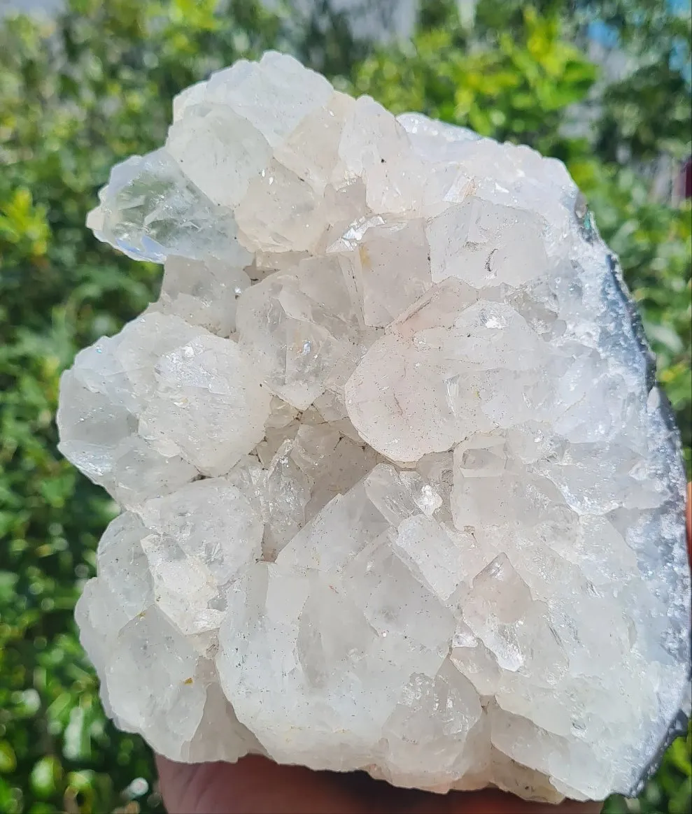GREEN AMETHYST CUT BASE