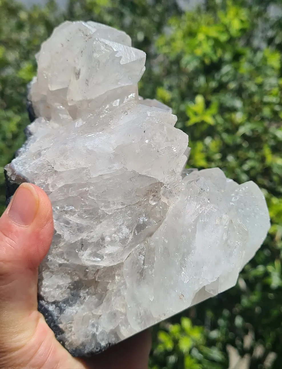 GREEN AMETHYST CUT BASE