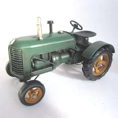 GREEN TRACTOR