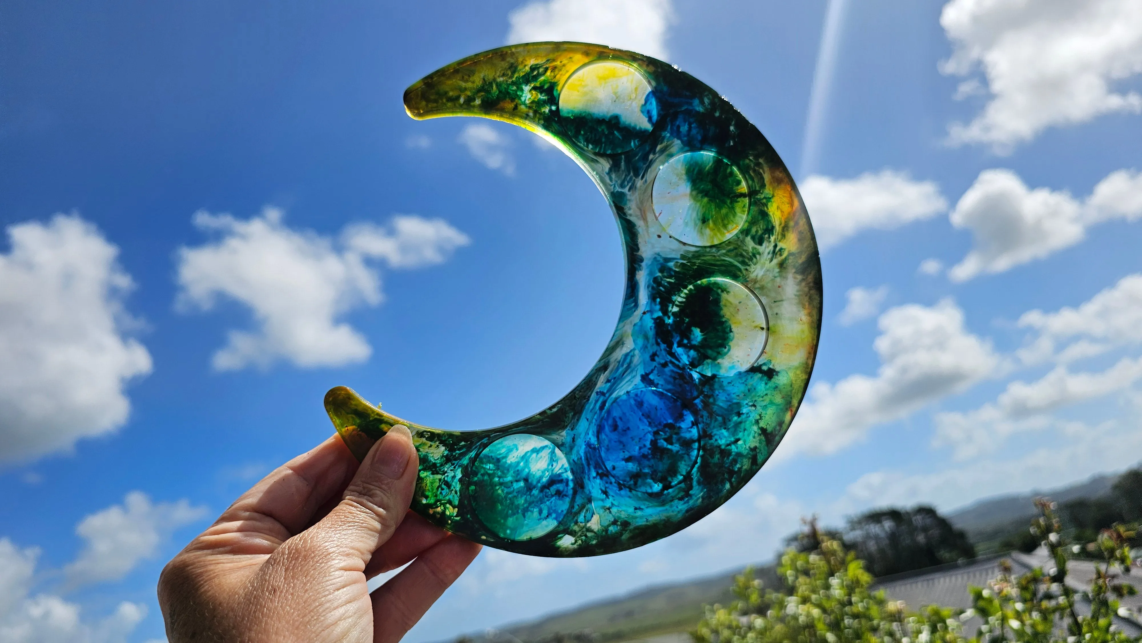 GREEN/BLUE CRESCENT MOON T LIGHT HOLDER MADE BY ME