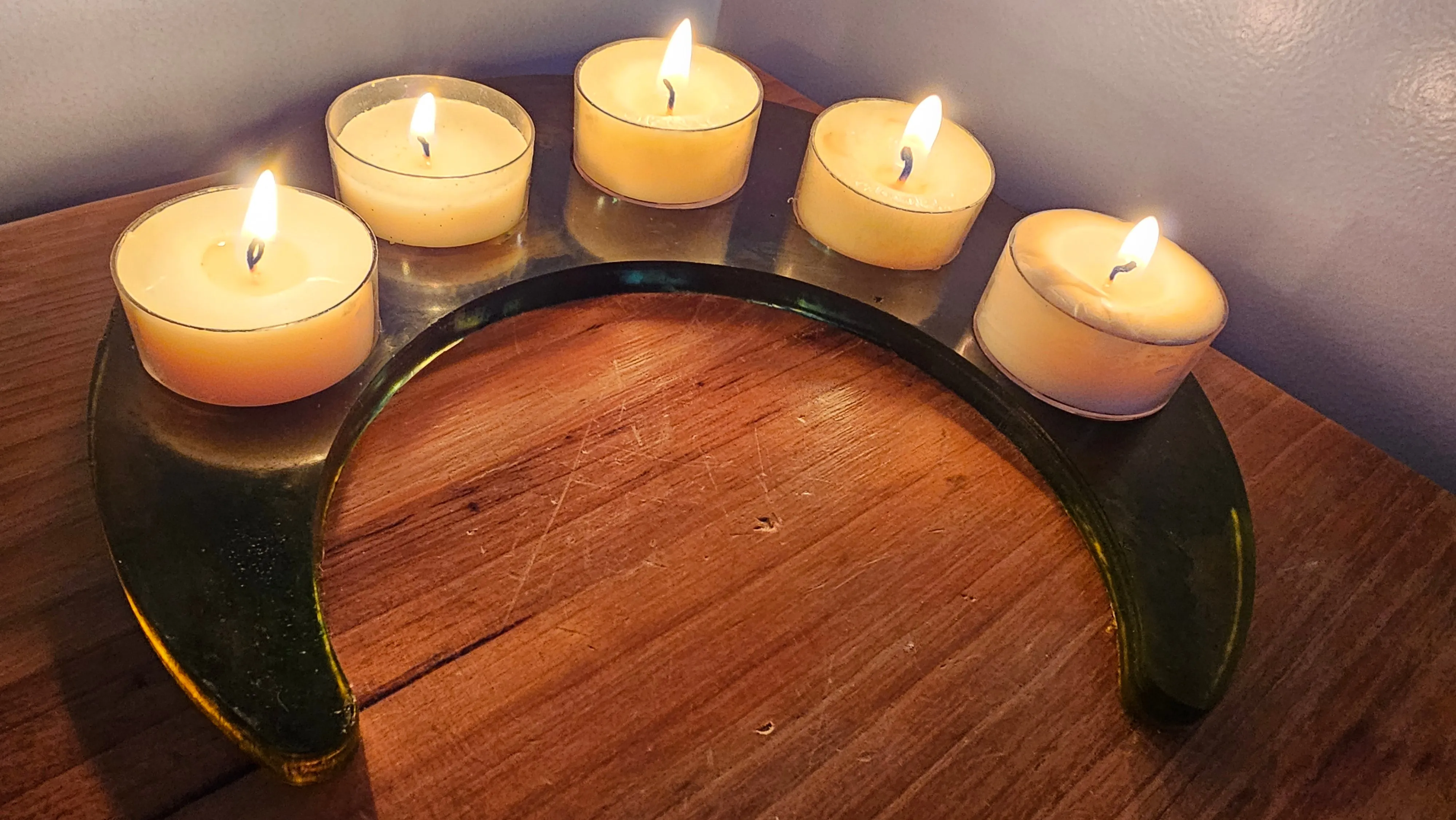 GREEN/BLUE CRESCENT MOON T LIGHT HOLDER MADE BY ME
