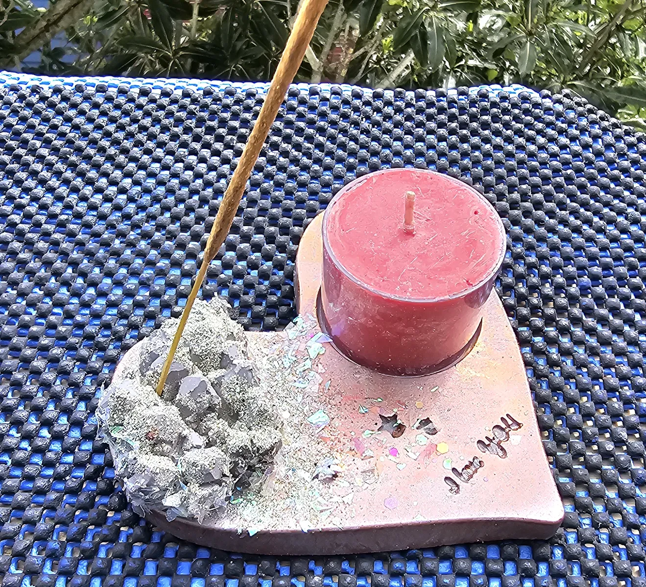 HANDMADE INCENSE/CANDLE HOLDER