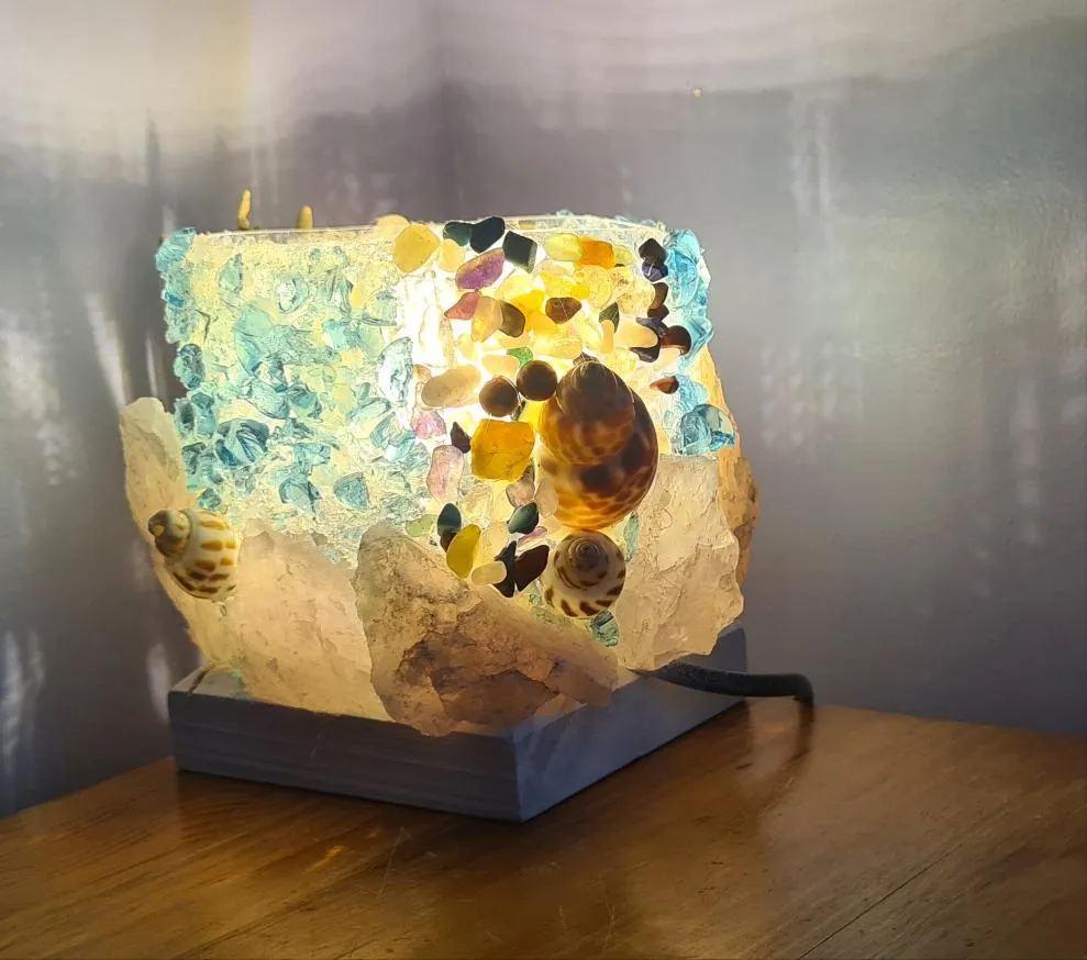 HANDMADE ROSE QUARTZ BEACHY LAMP
