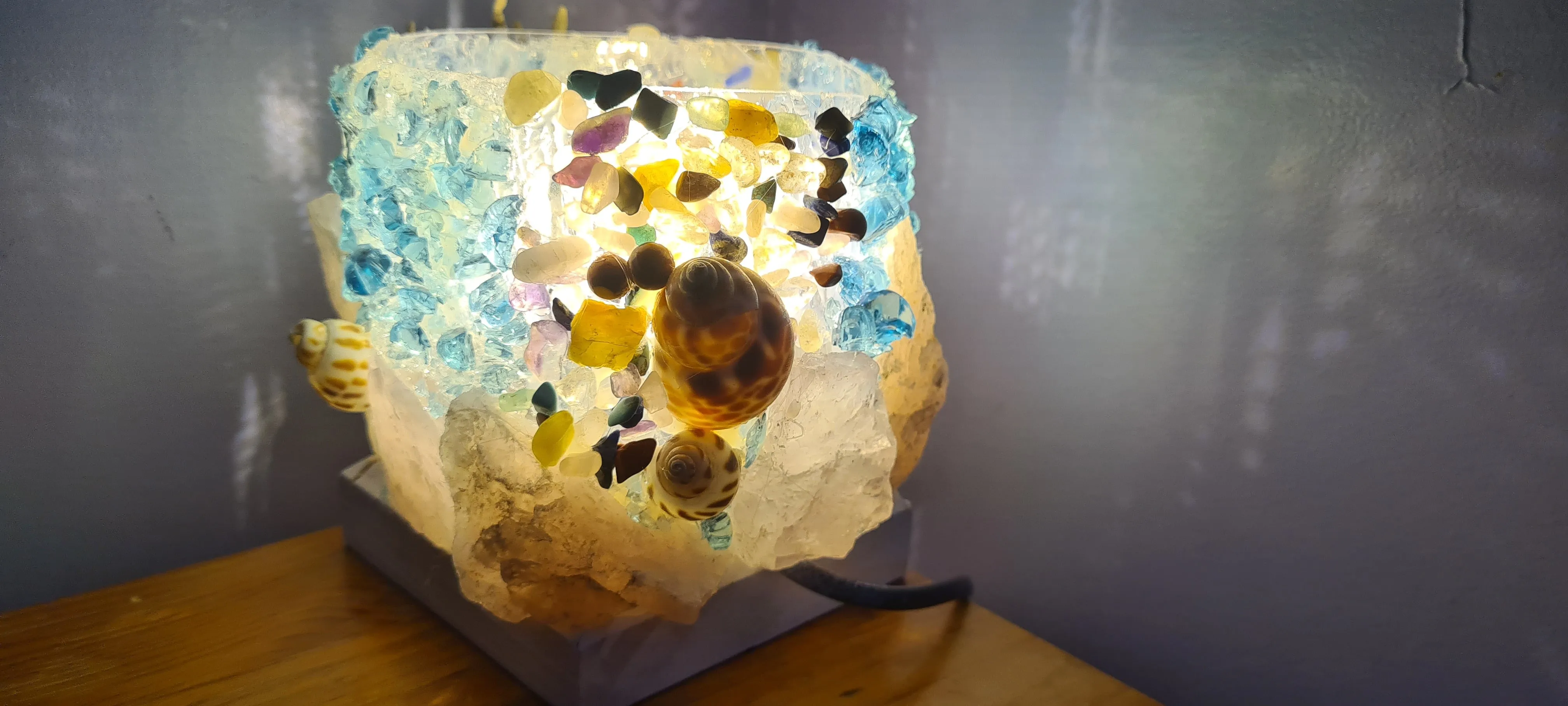 HANDMADE ROSE QUARTZ BEACHY LAMP