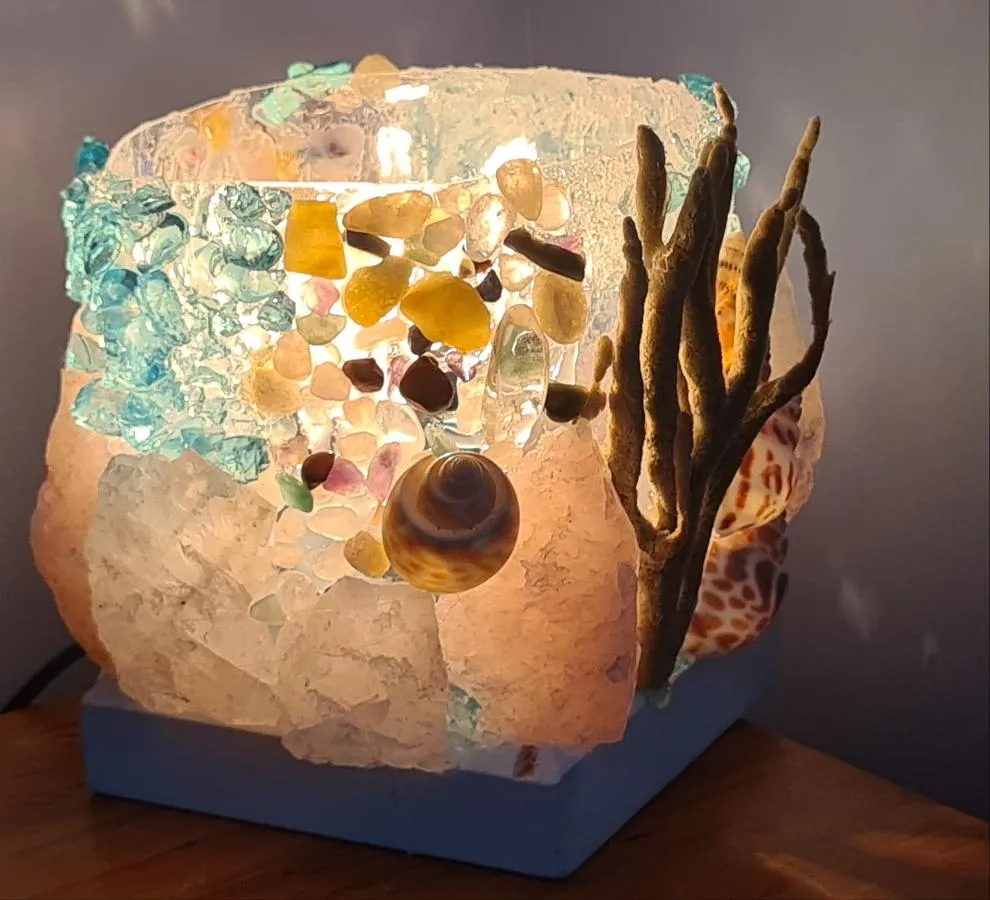 HANDMADE ROSE QUARTZ BEACHY LAMP