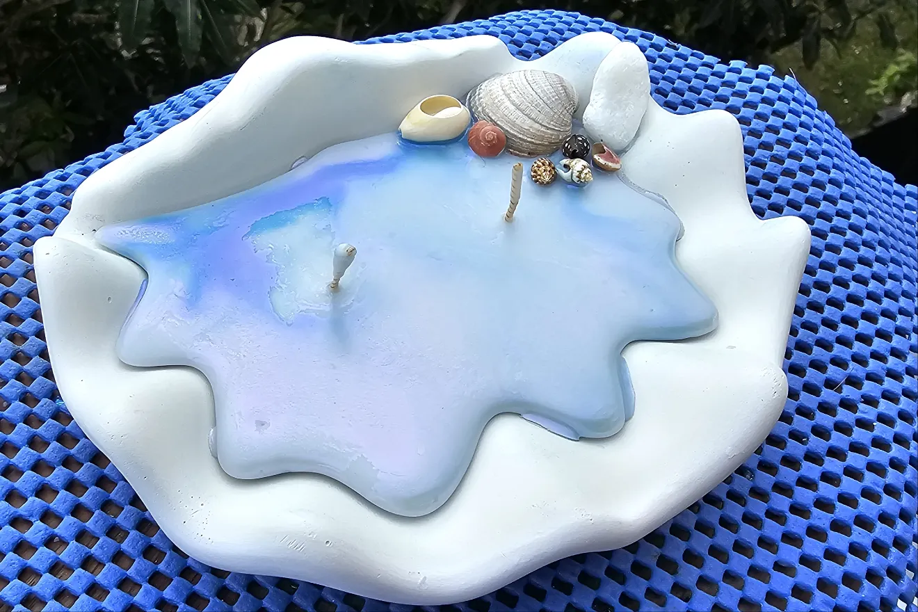 HANDMADE SHELL CANDLE