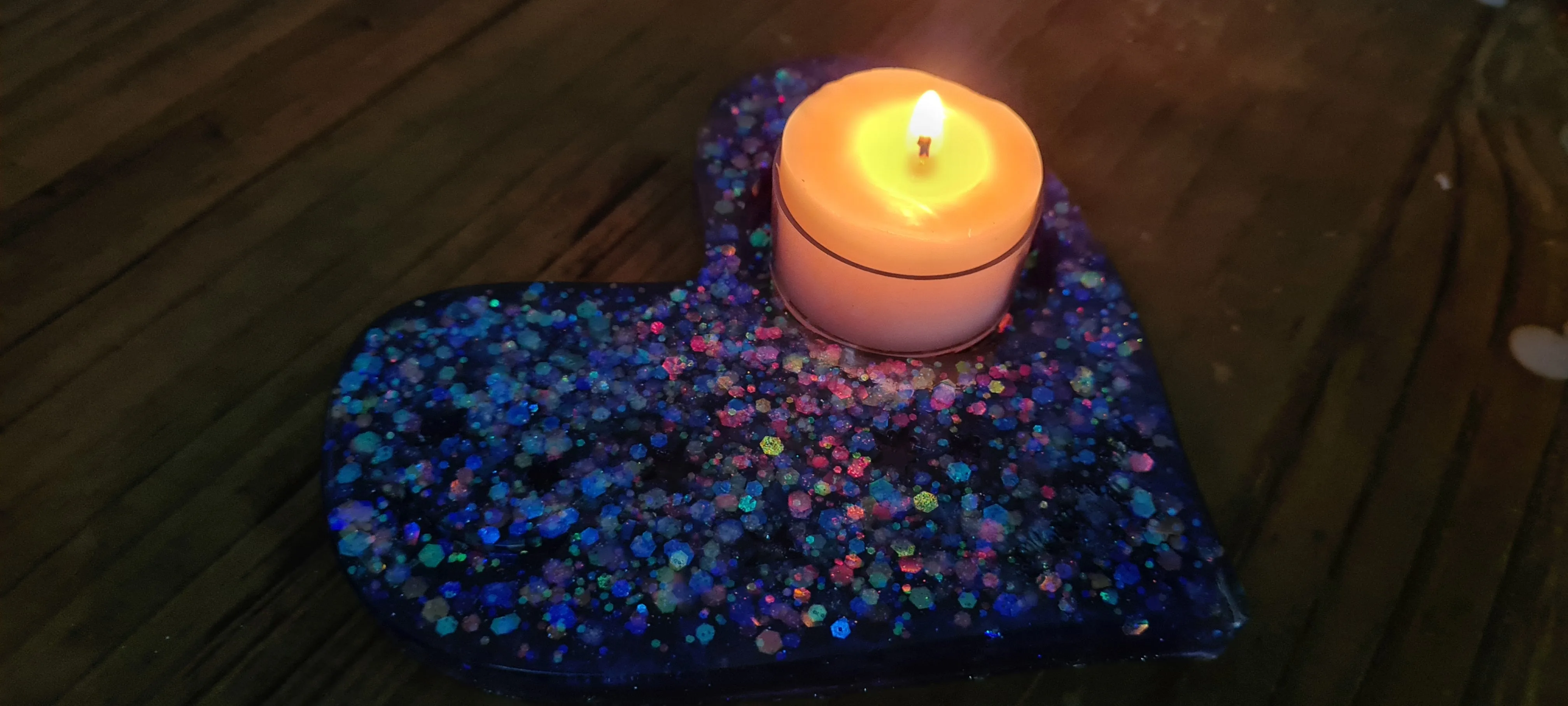 HANDMADE T LIGHT HOLDERS-made by me-loads of colours