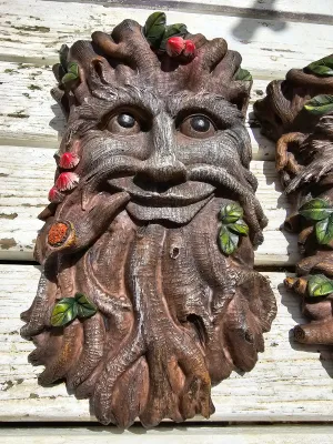 TREE MAN HANGING PLANT POT