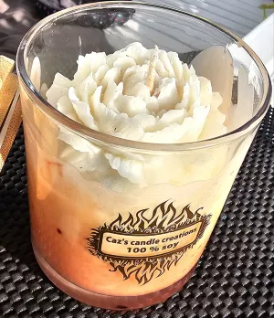VANILLA CANDLE WITH GORGEOUS PEONE