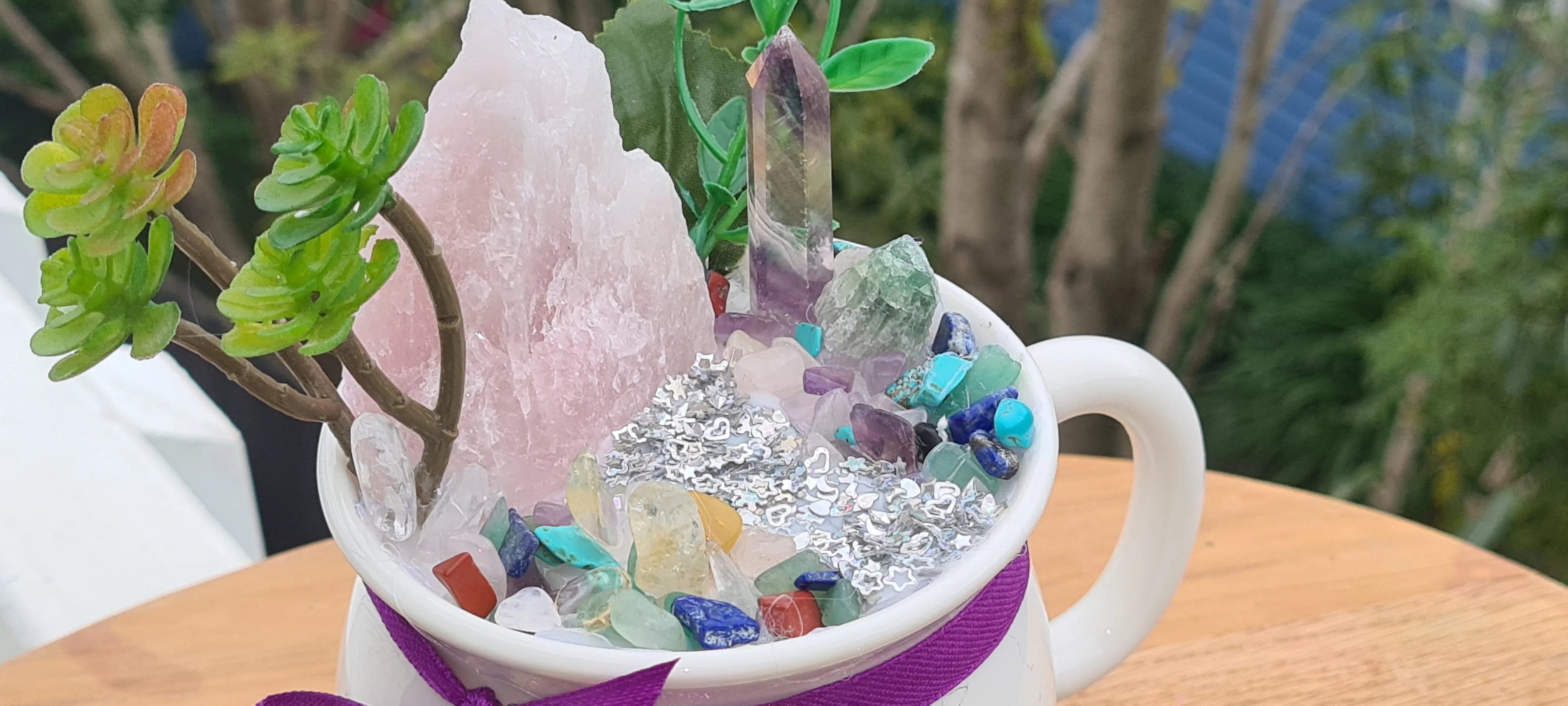 WHITE WITCH CAULDRON CRYSTAL GARDEN MUG